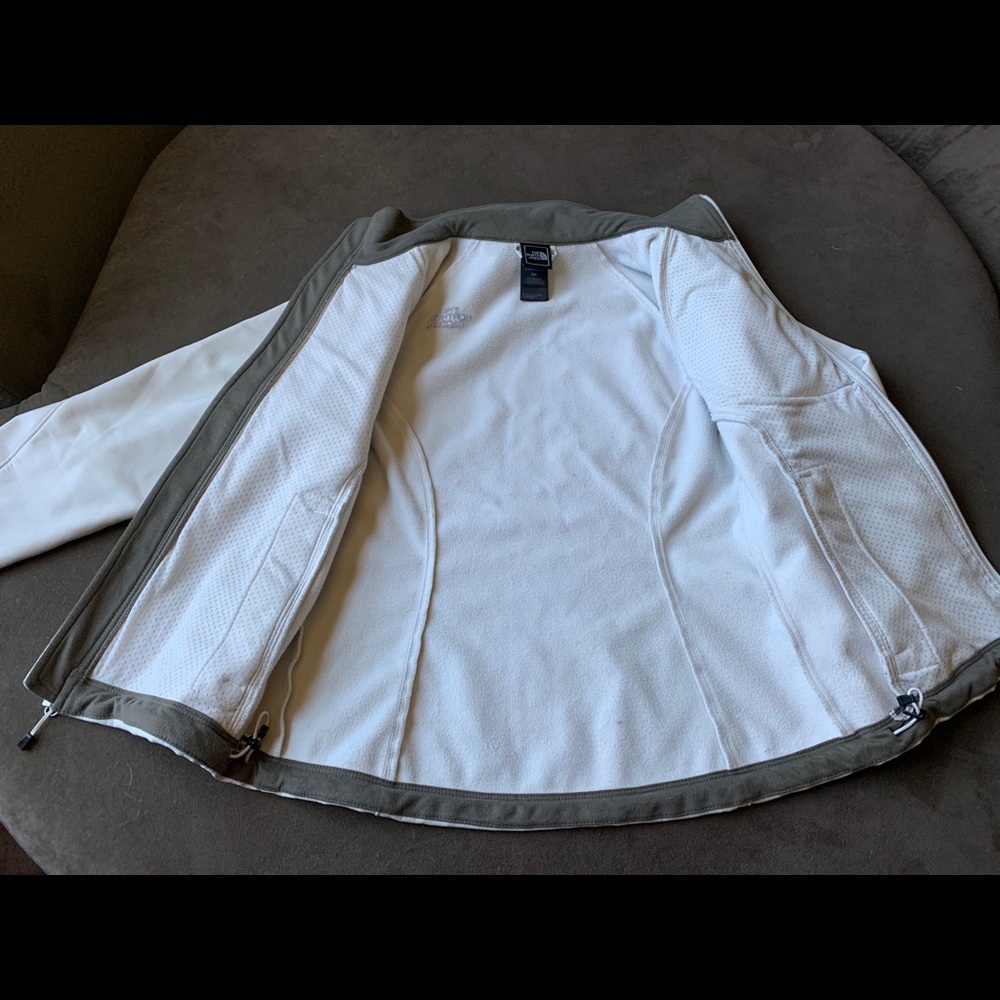 Northface - Picture 3 of 8